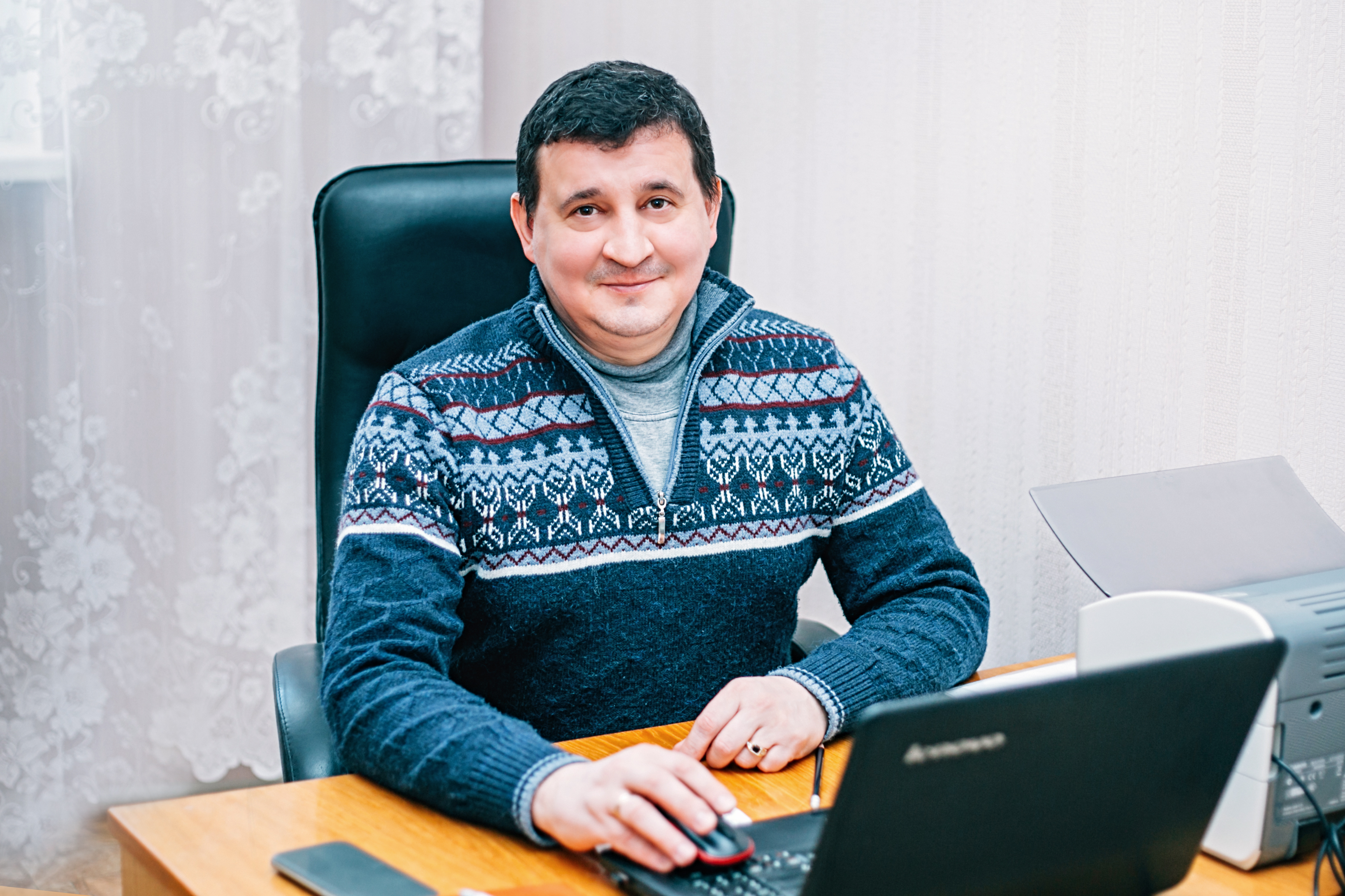 Фото сотрудника